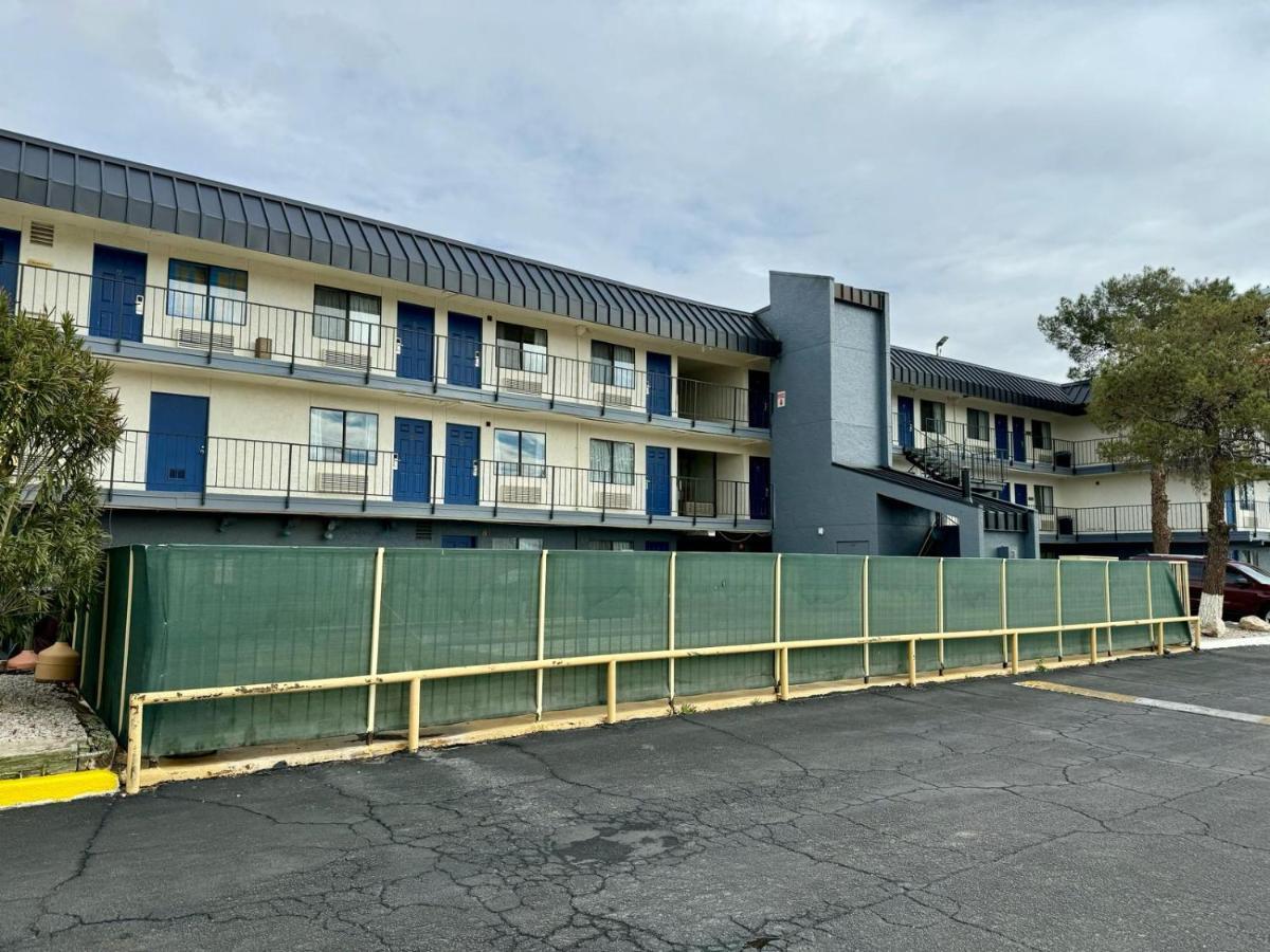 Days Inn By Wyndham El Paso Airport East Экстерьер фото